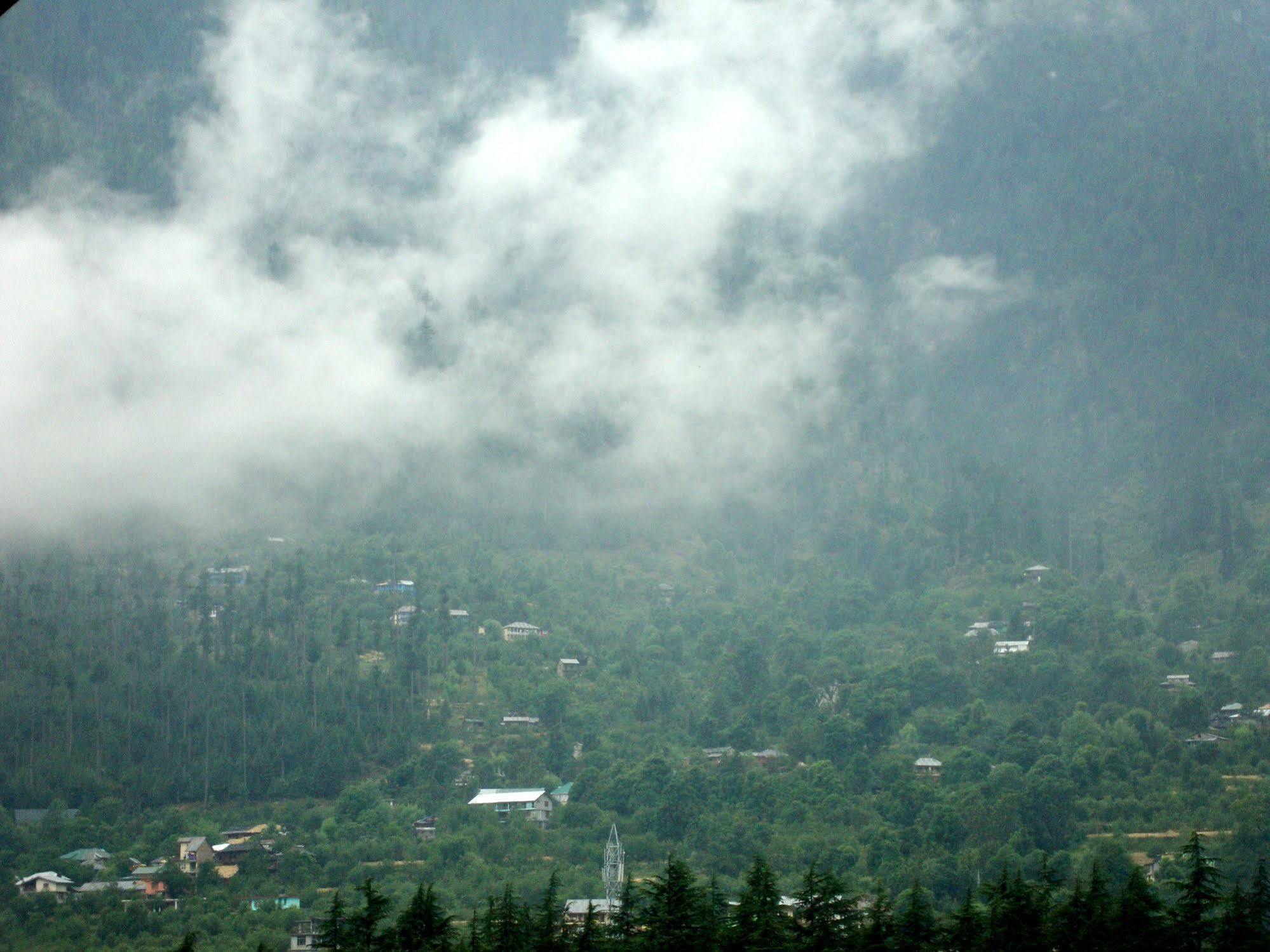 Hotel Vintage Manali  Exterior photo
