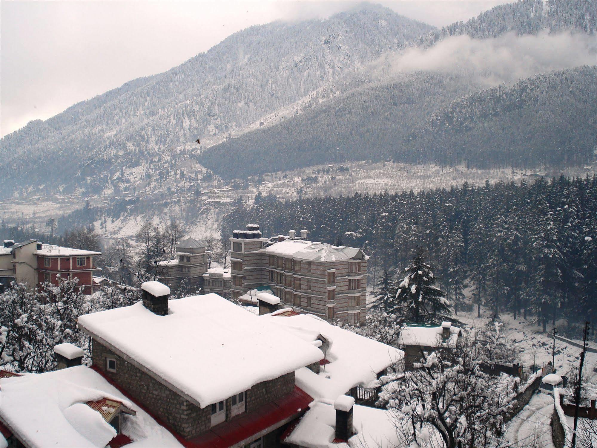 Hotel Vintage Manali  Exterior photo