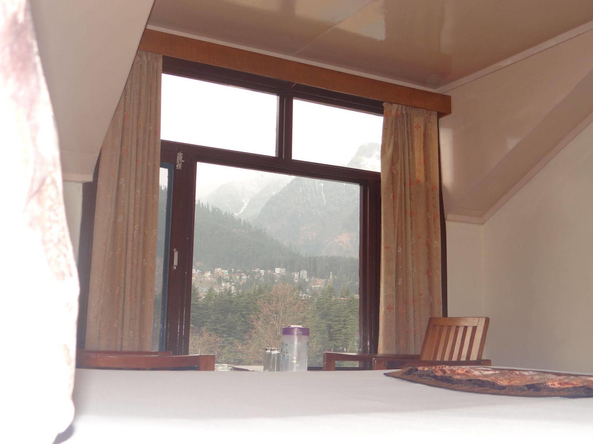 Hotel Vintage Manali  Exterior photo